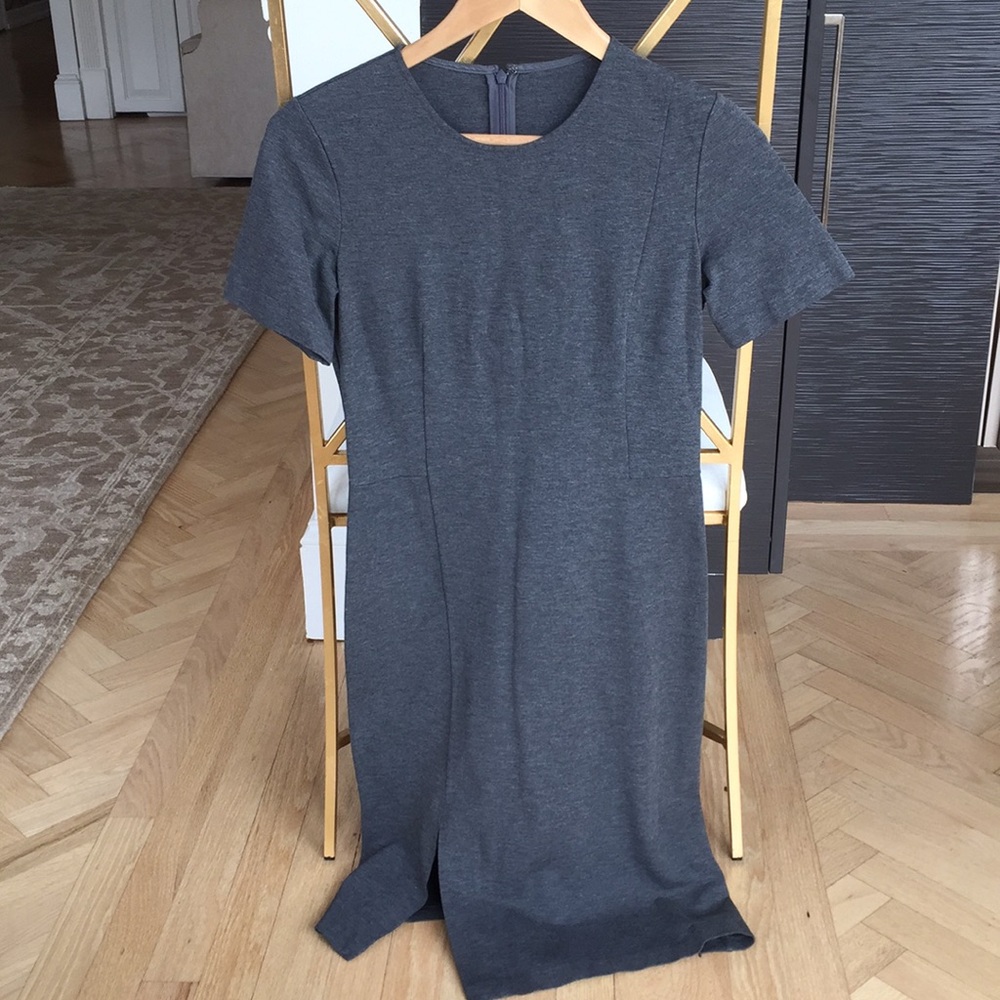 Winstine Refiner grey dress, size 4